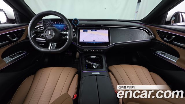 Mercedes-Benz E-Class 2026 — photo 10