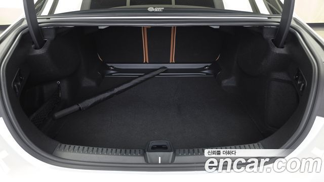 Mercedes-Benz E-Class 2026 — photo 26