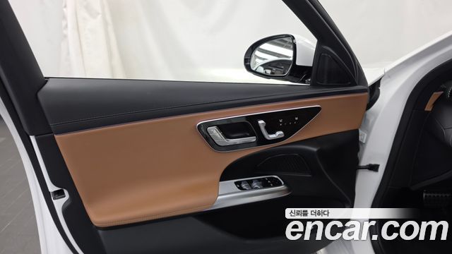 Mercedes-Benz E-Class 2026 — photo 14