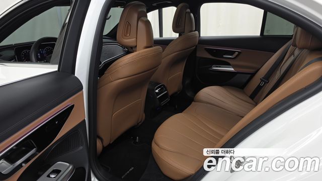 Mercedes-Benz E-Class 2026 — photo 16