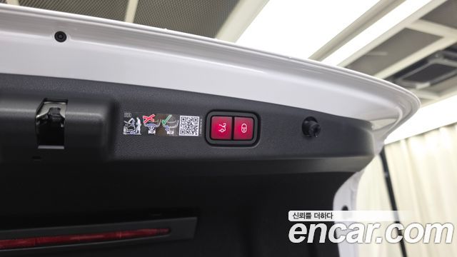Mercedes-Benz E-Class 2026 — photo 31