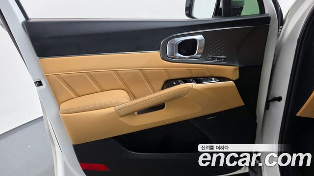 Kia Sorento 2023 — photo 14