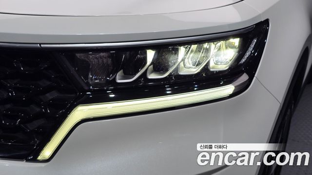 Kia Sorento 2022 — photo 8