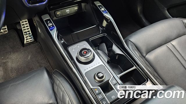Kia Sorento 2023 — photo 12