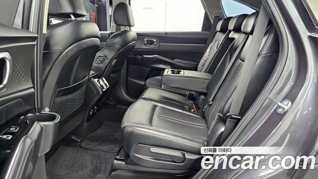 Kia Sorento 2023 — photo 18