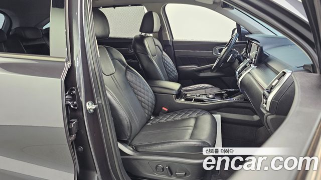 Kia Sorento 2023 — photo 16