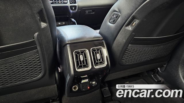 Kia Sorento 2023 — photo 28