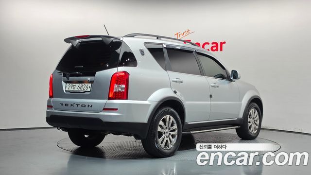 KG Mobility Rexton 2013 — photo 2