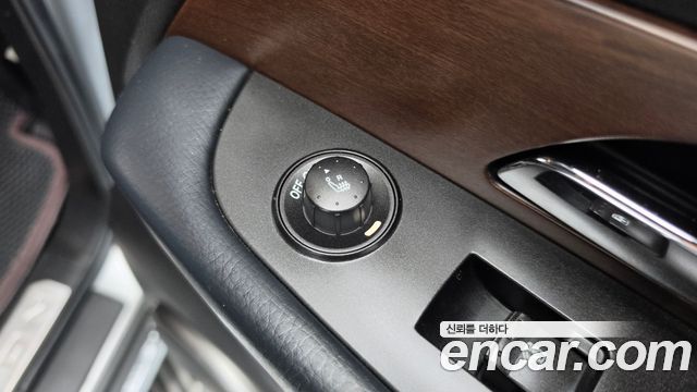 KG Mobility Rexton 2013 — photo 19