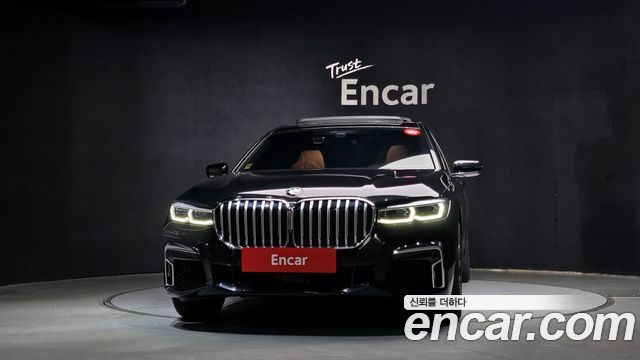BMW 7-Series 2021 — photo 3