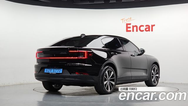 Polestar Polestar 2 2022 — photo 2