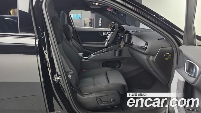 Polestar Polestar 2 2022 — photo 17