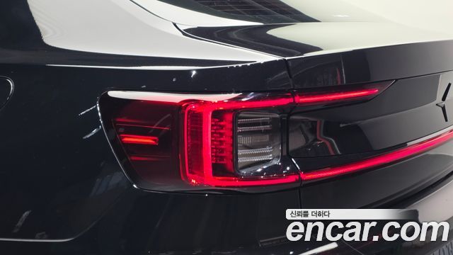 Polestar Polestar 2 2022 — photo 9