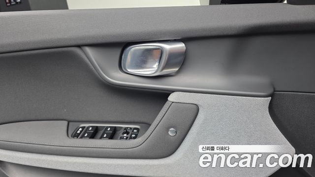 Polestar Polestar 2 2022 — photo 31