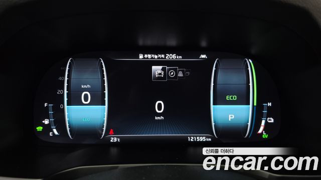 Kia K7 2021 — photo 11