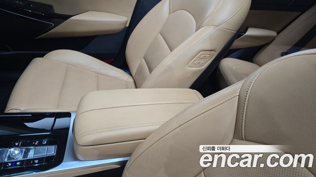 Kia K7 2021 — photo 30