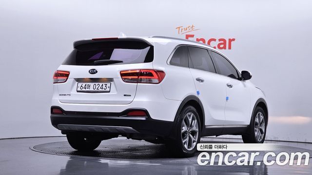 Kia Sorento 2016 — photo 2