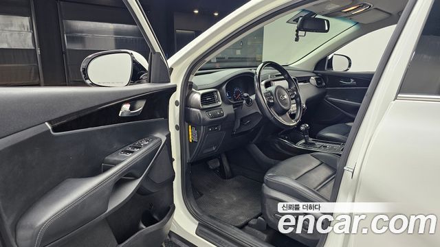 Kia Sorento 2016 — photo 10