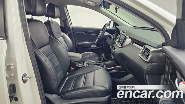 Kia Sorento 2016 — photo 11