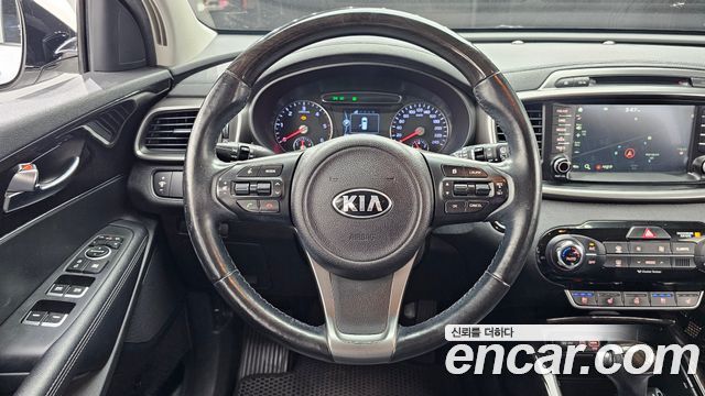 Kia Sorento 2016 — photo 14