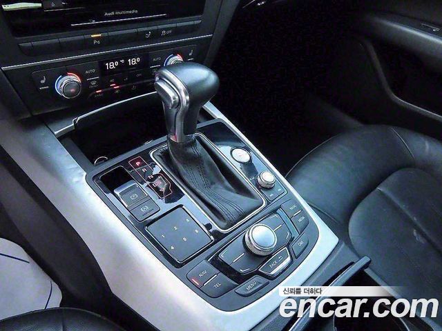 Audi A7 2012 — photo 9