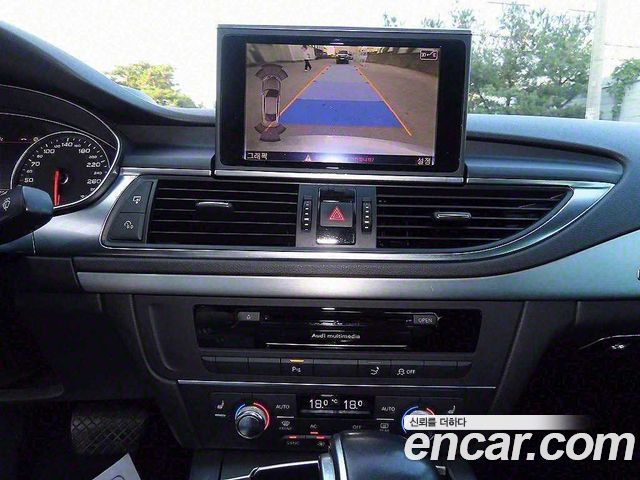 Audi A7 2012 — photo 14