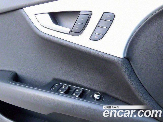 Audi A7 2012 — photo 17