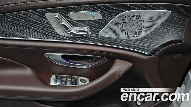 Mercedes-Benz CLS-Class 2021 — photo 23