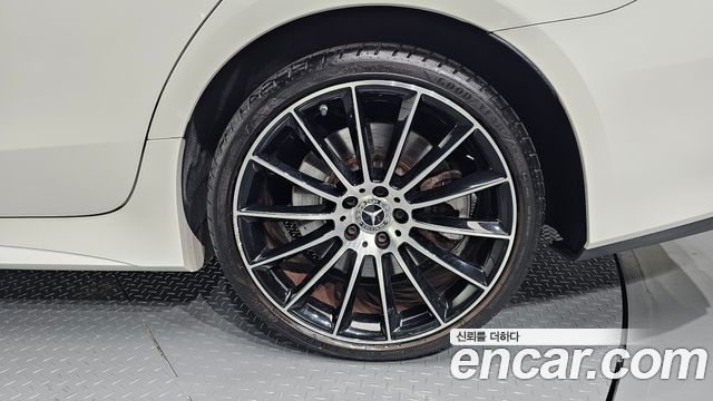 Mercedes-Benz CLS-Class 2021 — photo 7