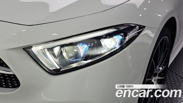 Mercedes-Benz CLS-Class 2021 — photo 8