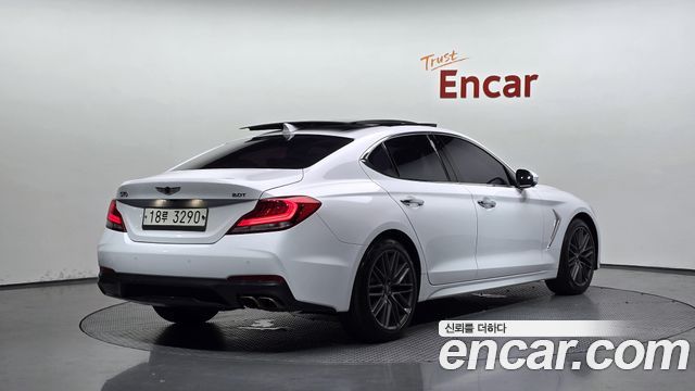 Genesis G70 2018 — photo 2