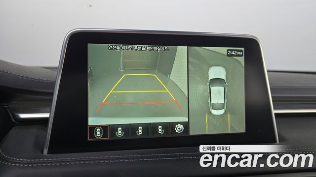 Genesis G70 2018 — photo 22