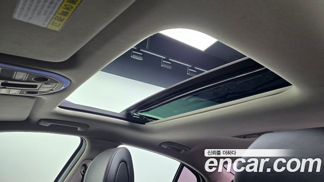 Genesis G70 2018 — photo 23