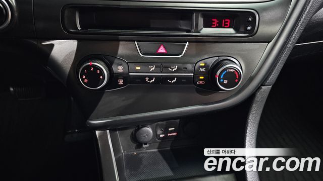 Kia K5 2015 — photo 16