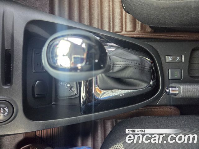Renault Korea QM3 2015 — photo 9