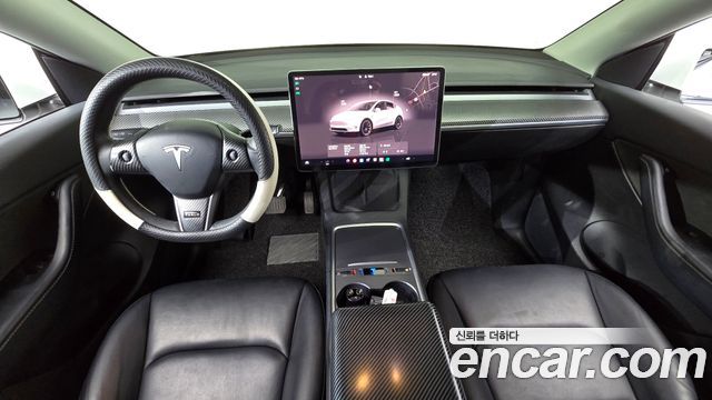 Tesla Model Y 2022 — photo 10