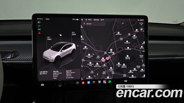 Tesla Model Y 2022 — photo 18