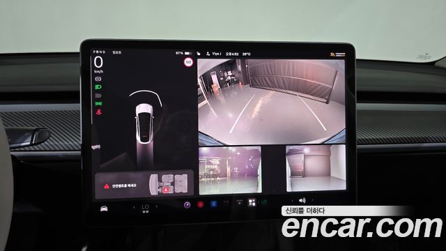 Tesla Model Y 2022 — photo 20