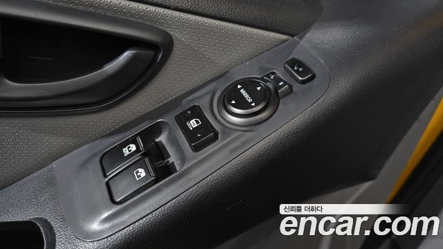 Hyundai Starex 2019 — photo 27