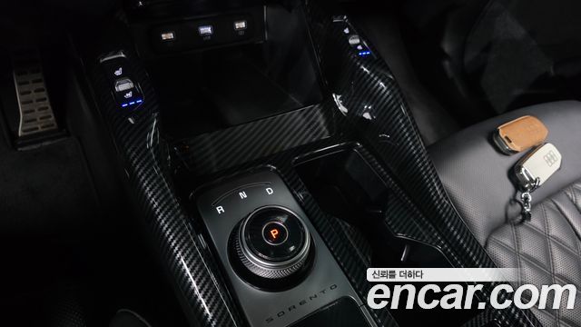 Kia Sorento 2021 — photo 12