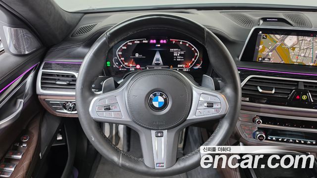 BMW 7-Series 2022 — photo 14