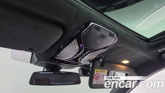 BMW 7-Series 2022 — photo 20