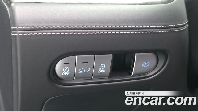 Genesis G90 2022 — photo 21