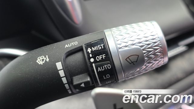 Genesis G90 2022 — photo 26