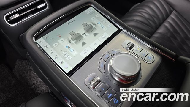 Genesis G90 2022 — photo 34