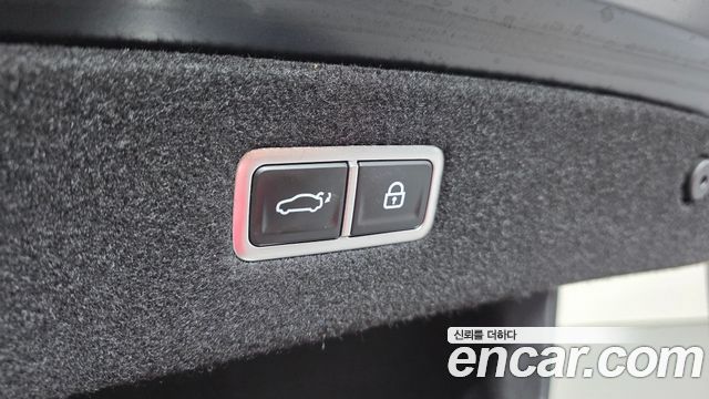Genesis G90 2022 — photo 38