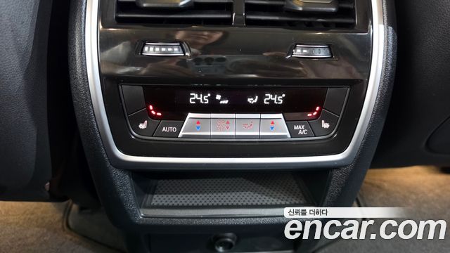 BMW X5 2023 — photo 19