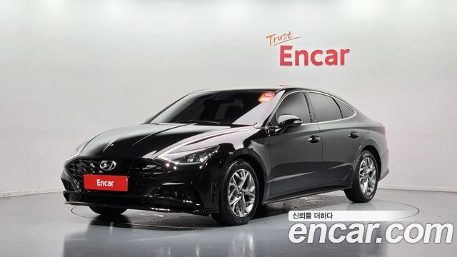 Hyundai Sonata 2022 — photo 1