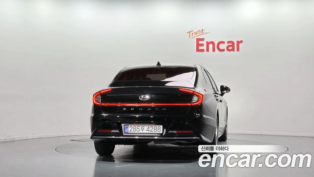 Hyundai Sonata 2022 — photo 4