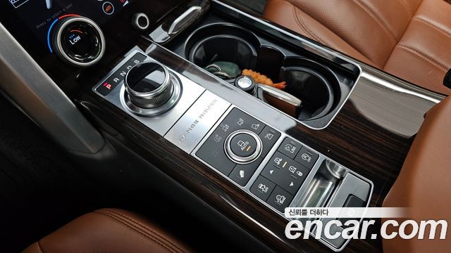Land Rover Range Rover 2017 — photo 9